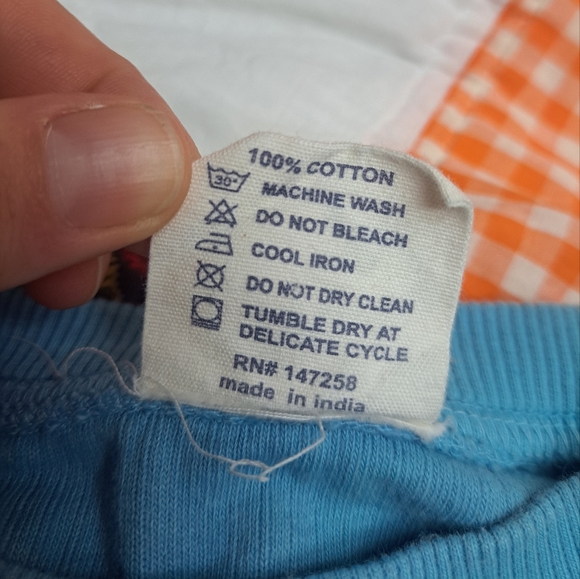 Simply Southern "BEACH VIBES" 🌊✌️ TieDye Waffle Sweatshirt - Picture 4 of 7